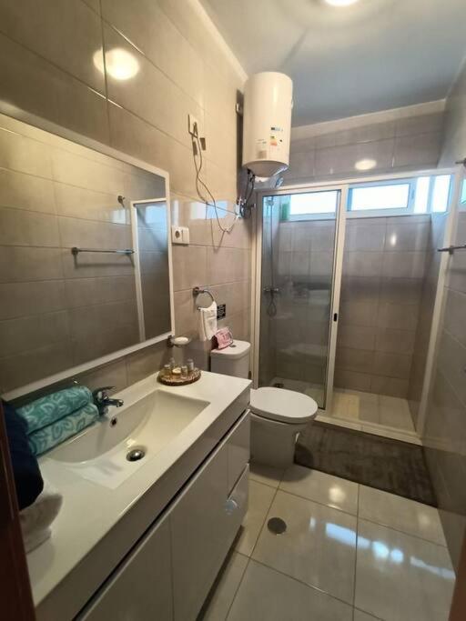 New, Modern, And Cozy 3 Bedroom Apartment. Санта-Марія Екстер'єр фото
